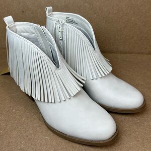 New Frye and Co. Womens Demmy Stacked Heel Boots Size 7.5